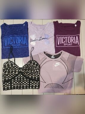 Lot Athletic Tops Nike, Victoria Secrets Sport, Under Armor, Listicle